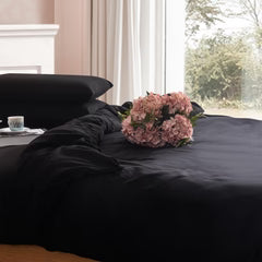 Luxury 3PC Microfibre Black Duvet Cover Set – Soft Bedding Set with Pillowcases | Lightweight, Wrinkle-Resistant & All-Season Comfort