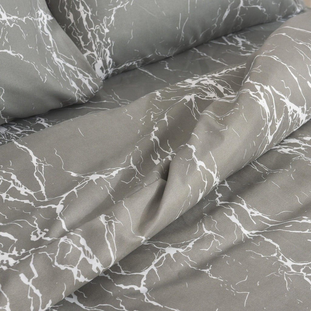 4PCS Marble Pattern Duvet Cover Set with Pillowcases & Fitted Sheet – Soft Microfiber Bedding Set